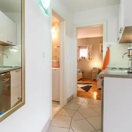Centar Manu - Two Bedroom Apartamento *
