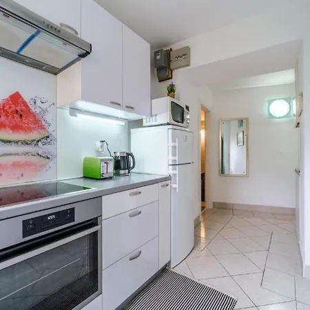 Centar Manu - Two Bedroom Apartment